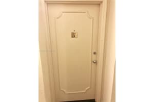 1408 Brickell Bay Dr 404 Miami, FL 33131 - MLS#A11975154