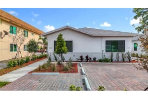 406 Nw 41st St 406 Oakland Park, FL 33309 - MLS#A11975164