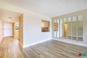 1036 Us Highway 1 216 North Palm Beach, FL 33408 - MLS#A11975165