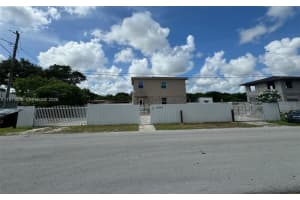 1943 Nw 72nd St, Miami