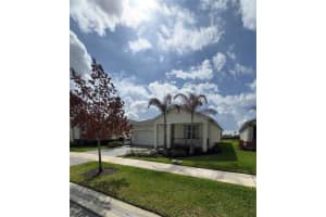 6712 Nw Cloverdale Ave Port Saint Lucie, FL 34987 - MLS#A11975212