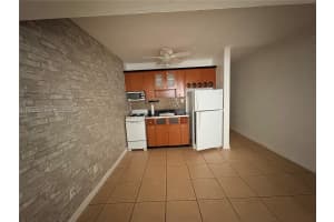 318 Majorca Ave 204 Coral Gables, FL 33134 - MLS#A11975232