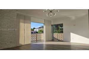 10110 W Bay Harbor Dr 2 Bay Harbor Islands, FL 33154 - MLS#A11975251