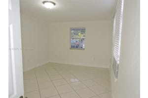 551 E 39th St, Hialeah, FL 33013, - MLS#A11975272