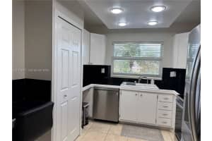 9310 Sunrise Lakes Blvd 304 Sunrise, FL 33322 - MLS#A11975277