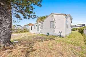 919 Nw 66th St Miami, FL 33150 - MLS#A11975291