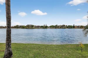 877 Ne 195th St 422 Miami, FL 33179 - MLS#A11975313