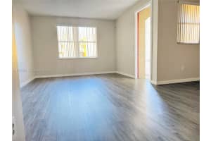 978 Ne 42nd Pl 978 Homestead, FL 33033 - MLS#A11975318