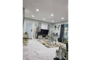 1747 Rodman St 110 Hollywood, FL 33020 - MLS#A11975324