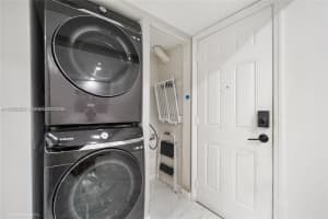 10000 Nw 80th Ct 2102-1 Hialeah Gardens, FL 33016 - MLS#A11975325