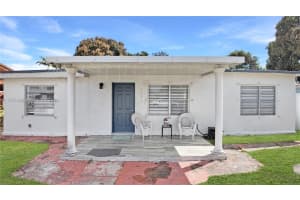 1461 E 7th Ct Hialeah, FL 33010 - MLS#A11975347