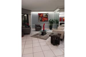 1000 St Charles Pl 609 Pembroke Pines, FL 33026 - MLS#A11975353