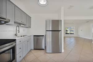 380 Nw 47th Ct 0 Oakland Park, FL 33309 - MLS#A11975360