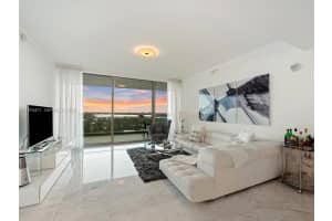 10203 Collins Ave 1105 Bal Harbour, FL 33154 - MLS#A11975411