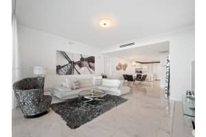 10203 Collins Ave 1105 Bal Harbour, FL 33154 - MLS#A11975411