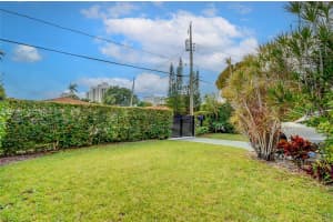 3641 Sw 13th Ter Miami, FL 33145 - MLS#A11975447