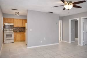 3841 Ne 3rd Ave 2 Oakland Park, FL 33334 - MLS#A11975465