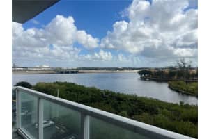 5077 7th St , Miami, FL 33126 - MLS#A11975475