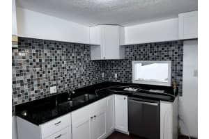 109 Sw 1st Ave Hallandale Beach, FL 33009 - MLS#A11975479