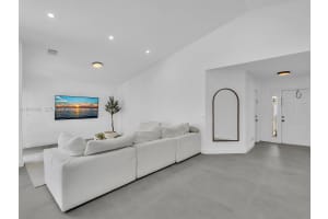 4962 Sw 32nd Way Hollywood, FL 33312 - MLS#A11975485