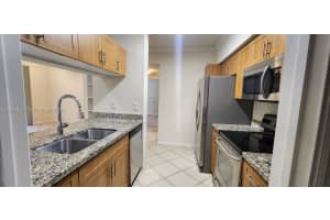 6530 Emerald Dunes Dr 207 West Palm Beach, FL 33411 - MLS#A11975513