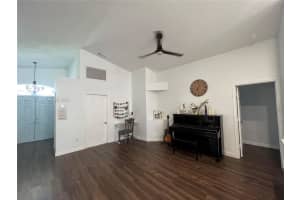 17901 Nw 19th St Pembroke Pines, FL 33029 - MLS#A11975537