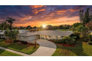 2802 Se Pine Valley St, Port Saint Lucie