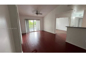 711 Sw 111th Way 301 Pembroke Pines, FL 33025 - MLS#A11975545