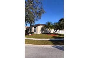 14205 Nw 21st St Pembroke Pines, FL 33028 - MLS#A11975580