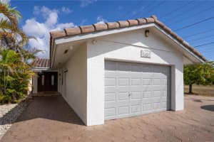 1457 Sw 136th Pl Miami, FL 33184 - MLS#A11975585