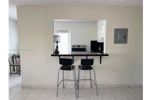 816 Ne 10th St 1 Hallandale Beach, FL 33009 - MLS#A11975589