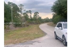 615 Wildflower Street Lake Placid, FL 33852 - MLS#A11975597