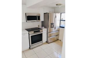 1590 Ne 161st St North Miami Beach, FL 33162 - MLS#A11975604