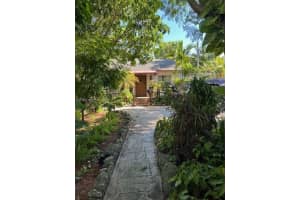 410 Nw 31st St Miami, FL 33127 - MLS#A11975641