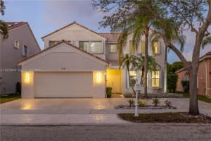 1176 Cedar Falls Dr Weston, FL 33327 - MLS#A11975653