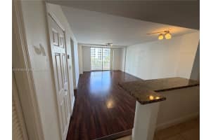 770 Claughton Island Dr 707 Miami, FL 33131 - MLS#A11975654