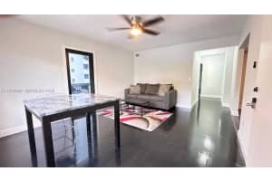 320 Sw 29th Rd 2 Miami, FL 33129 - MLS#A11975666