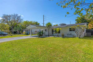 4401 Ne 13th Ave Oakland Park, FL 33334 - MLS#A11975674