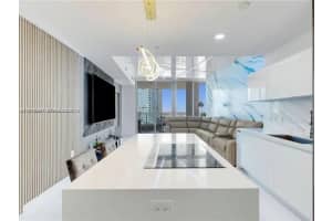 851 Ne 1st Ave 3000, Miami