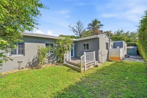 2190 SW 20th St, Miami, FL 33145, - MLS#A11975699