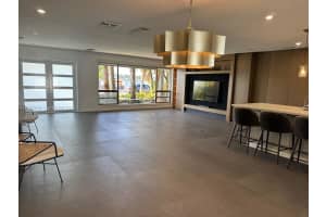 747 N Northlake Dr 747 Hollywood, FL 33019 - MLS#A11975713