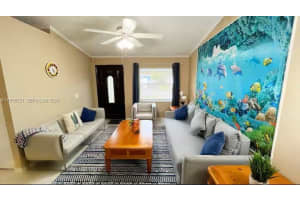 404 Red Hawk Loop Winter Haven, FL 33880 - MLS#A11975721