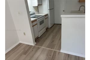 2300 Nw 33rd St 909 Oakland Park, FL 33309 - MLS#A11975724