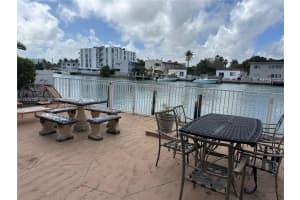 8420 Byron Ave APT 5, Miami Beach, FL 33141, - MLS#A11975730