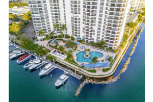 Tower 500, 3530 Mystic Pointe Dr APT 1611, Aventura, FL 33180, - MLS#A11975732