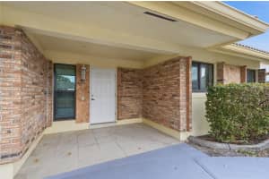 5250 King Arthur Ave Davie, FL 33331 - MLS#A11975735