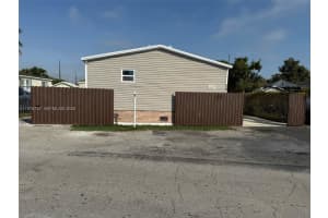 220 Ne 12th Ave, Homestead