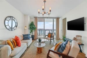 6799 Collins Ave , Miami Beach, FL 33141 - MLS#A11975784