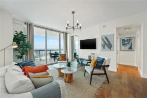 6799 Collins Ave , Miami Beach, FL 33141 - MLS#A11975784