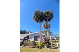 679 Racquet Club Rd 4 Weston, FL 33326 - MLS#A11975843